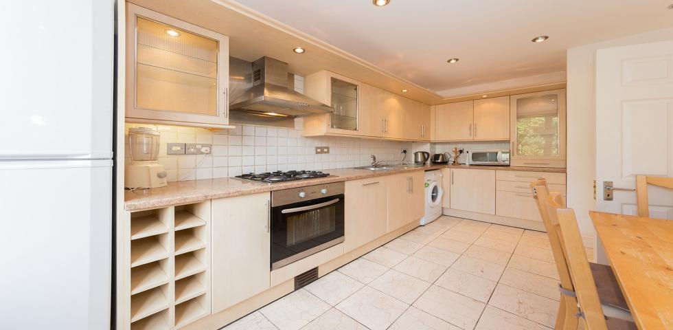 Modern Apartment Broomsleigh street, West Hampstead